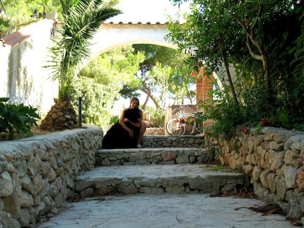 Il Giardino Della Falena Villa Favignana Luaran gambar