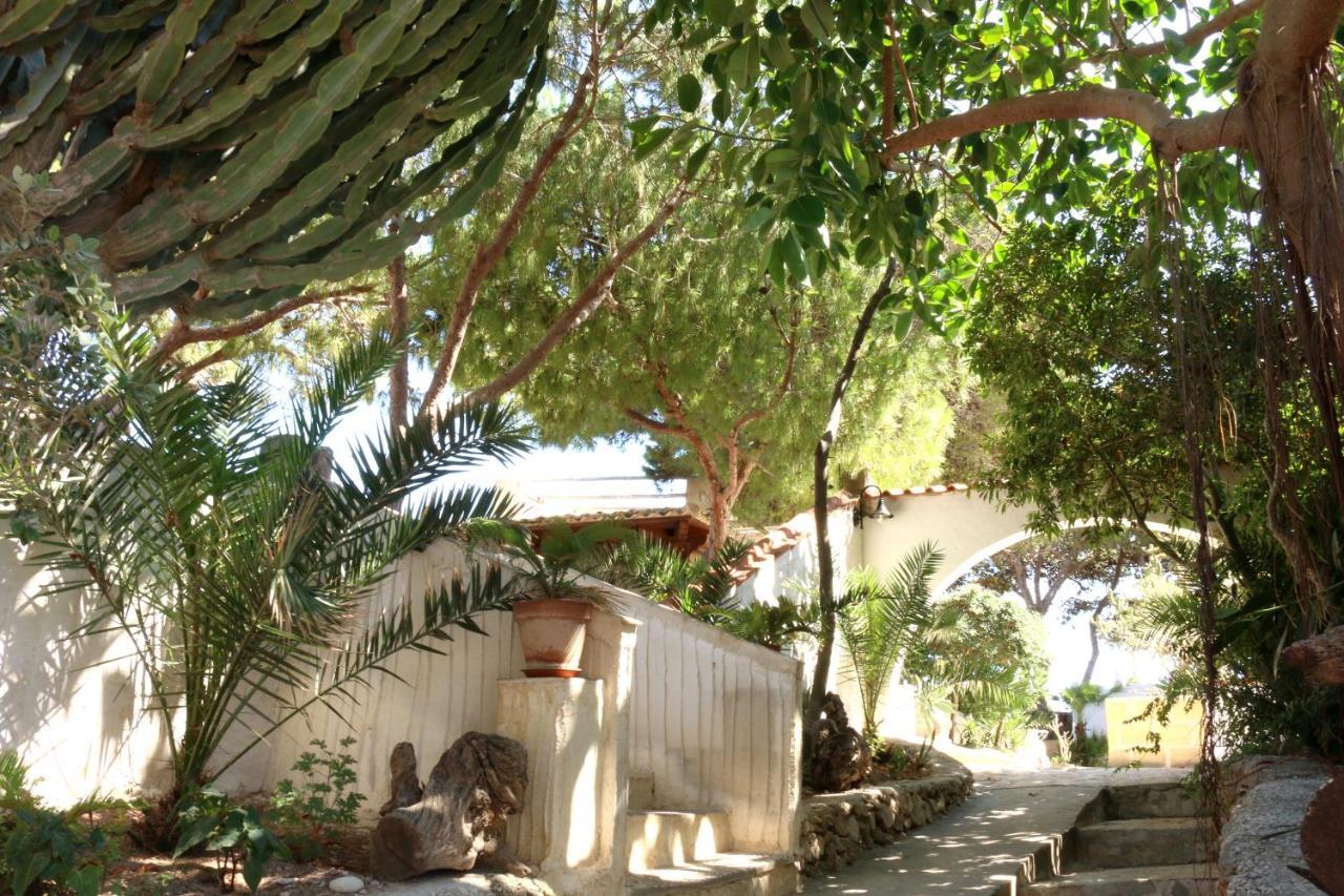 Il Giardino Della Falena Villa Favignana Luaran gambar